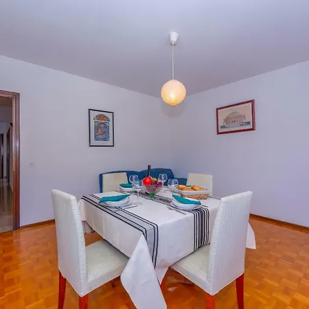 Casa Taddei Apartment Lugano